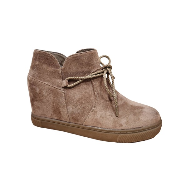 NEW Outwoods Brown Faux Suede Ankle Boots Women's 8‎ - Picture 1 of 9